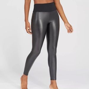 Spanx Assets faux leather hi rise leggings
